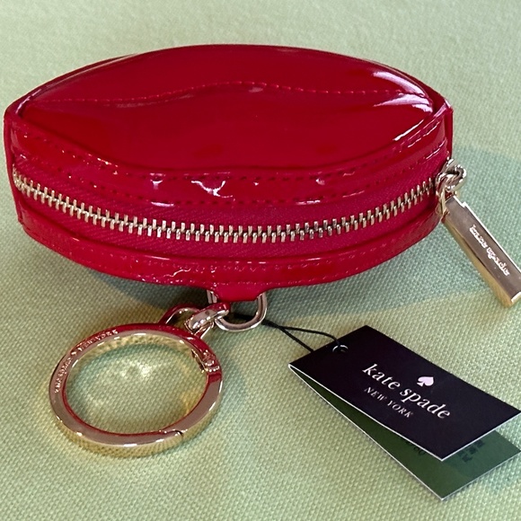 KATE SPADE MWAH LIPS COIN PURSE:NWT 3D LIPS - Picture 7 of 13